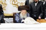  בילדער גאלערי: פסח בחצר הקודש באבוב 