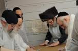 Main image for פסח בחצר הקודש פאפא 