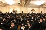 מעמד אדיר "כינוס השבת" בראשות גדולי ומאורי ישראל שליט"א, אפצוצייכענען 20 יאר פון אומבויגזאמע שמירת שב"ק אין שטאט וויליאמסבורג