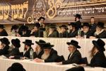 מעמד אדיר "כינוס השבת" בראשות גדולי ומאורי ישראל שליט"א, אפצוצייכענען 20 יאר פון אומבויגזאמע שמירת שב"ק אין שטאט וויליאמסבורג