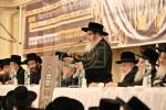 מעמד אדיר "כינוס השבת" בראשות גדולי ומאורי ישראל שליט"א, אפצוצייכענען 20 יאר פון אומבויגזאמע שמירת שב"ק אין שטאט וויליאמסבורג