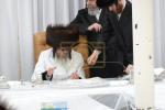 פסח בחצר הקודש סקולען 