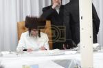 פסח בחצר הקודש סקולען 