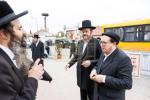 טויזענטער בילדער פונעם גרויסארטיגן יומא דהילולא אין קערעסטיר חלק א'