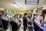 טויזענטער בילדער פונעם גרויסארטיגן יומא דהילולא אין קערעסטיר חלק א'