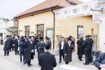 טויזענטער בילדער פונעם גרויסארטיגן יומא דהילולא אין קערעסטיר חלק א'