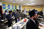 טויזענטער בילדער פונעם גרויסארטיגן יומא דהילולא אין קערעסטיר חלק א'