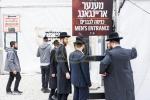 טויזענטער בילדער פונעם גרויסארטיגן יומא דהילולא אין קערעסטיר חלק א'