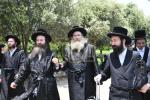 אדמורים ורבנים באתרא קדישא מירון 
