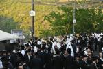 פולע גאלערי: ל"ג בעומר באתרא קדישא מירון