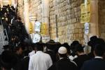 פולע גאלערי: ל"ג בעומר באתרא קדישא מירון