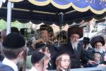 הכנסת ספר תורה לבית המדרש הגדול דסאטמאר ע"י משפחת הרב החסיד ר' אריה לייביש טייטלבוים ז"ל 