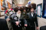 פולע גאלערי: הכנסת ספר תורה לביהמ"ד צאנז קלויזענבורג בוויליאמסבורג