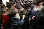 פולע גאלערי: הכנסת ספר תורה לביהמ"ד צאנז קלויזענבורג בוויליאמסבורג
