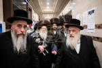 פולע גאלערי: הכנסת ספר תורה לביהמ"ד צאנז קלויזענבורג בוויליאמסבורג