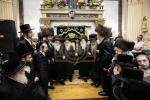 פולע גאלערי: הכנסת ספר תורה לביהמ"ד צאנז קלויזענבורג בוויליאמסבורג