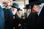 כ"ק מרן אדמו"ר מסאטמאר שליט"א באזוכט די בוי-אַרבעט פון נייעם גיגאַנטישן "בית רחל - בנין גאָלדבערגער" אין קרית יואל 