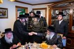 כ"ק מרן אדמו"ר מסאטמאר שליט"א באזוכט די בוי-אַרבעט פון נייעם גיגאַנטישן "בית רחל - בנין גאָלדבערגער" אין קרית יואל 