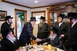 כ"ק מרן אדמו"ר מסאטמאר שליט"א באזוכט די בוי-אַרבעט פון נייעם גיגאַנטישן "בית רחל - בנין גאָלדבערגער" אין קרית יואל 