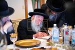 כ"ק מרן אדמו"ר מסאטמאר שליט"א באזוכט די בוי-אַרבעט פון נייעם גיגאַנטישן "בית רחל - בנין גאָלדבערגער" אין קרית יואל 