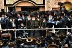 פולע גאלערי: מעמד הכנסת ספר תורה דורך קהילת וויזניץ אין בני ברק 