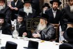 כ"ק אדמו"ר מבאבוב שליט"א ביים סעודת הילולא פון האדמו"ר הראשון מבאבוב זי"ע 