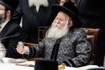 כ"ק אדמו"ר מבאבוב שליט"א ביים סעודת הילולא פון האדמו"ר הראשון מבאבוב זי"ע 