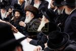 יארצייט פון הרה"ק  מבאבוב זצ"ל ביי בנו כ"ק אדמו"ר מבאבוב שליט"א 