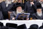 יארצייט פון הרה"ק  מבאבוב זצ"ל ביי בנו כ"ק אדמו"ר מבאבוב שליט"א 