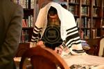 כ"ק אדמו"ר מסקולען שליט"א אויף אפרוה אין קרית יואל בילדער י. שטיין