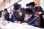 סיום מסכת מנחות בחבורת זכרו בארא פארק