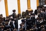 א' סליחות בחצר הקודש סקווירא 