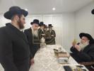 כ"ק  אדמו"ר מצאנז קלויזענבורג שליט"א ביים באקוקן אתרוגים
