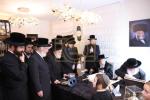 מעמד סיום כתיבת ספר תורה בחצר הקודש פינסק קארלין 