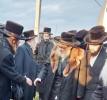 פולע גאלערי: נסיעת עזרת אבותינו בראשות כ"ק אדמו"ר מפאפא שליט"א 