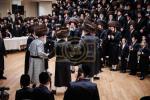 שמחת החתונה פון נכדת כ"ק אדמו"ר מספינקא שליט"א .  בן בנו הגדול הרה"צ אב"ד ספינקא שליט"א