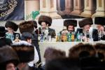 שמחת החתונה פון נכדת כ"ק אדמו"ר מספינקא שליט"א .  בן בנו הגדול הרה"צ אב"ד ספינקא שליט"א