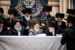 שמחת החתונה פון נכדת כ"ק אדמו"ר מספינקא שליט"א .  בן בנו הגדול הרה"צ אב"ד ספינקא שליט"א