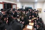 כ"ק אדמו"ר מסאטמאר שליט"א ביים מנחם אבל זיין די קינדער פון הגה"צ אב"ד ניישטאד ז"ל,