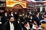 הרה"צ המשפיע רבי צבי  מאיר זילבערבערג שליט"א ביי א שמועס הכנה למתן תורה אין בני ברק 