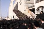 פולע גאלערי חלק ב' מסע הלוי' פון הרבנית אשת הפני מנחם מגור ע"ה