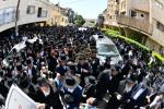 פולע גאלערי: מסע הלוי' פון הרבנית אשת הפני מנחם מגור ע"ה