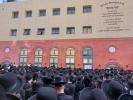 ערשטע בילדער: מסע הלוי' פון הרבנית אשת הפני מנחם מגור ע"ה 