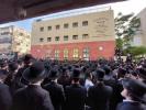 ערשטע בילדער: מסע הלוי' פון הרבנית אשת הפני מנחם מגור ע"ה 