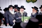 גרויסארטיגע סיום מסכת אין ראמען פון חבורת זכרו אין קרית יואל בראשות כ"ק אדמו"ר מסאטמאר שליט"א 