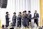 גרויסארטיגע סיום מסכת אין ראמען פון חבורת זכרו אין קרית יואל בראשות כ"ק אדמו"ר מסאטמאר שליט"א 
