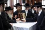 כ"ק אדמו"ר מטאהש שליט"א באזוכט ישיבת בין הזמנים