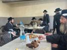 דערהויבענע נסיעה פון הגה"צ אב"ד סאטמאר מאנסי שליט"א אויף מקומות הקדושים אין אייראפע 