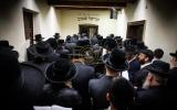 ערשטע בילדער פון רבי רבי ישעי'לעס יארצייט אין קערעסטירער זי"ע 