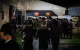 ערשטע בילדער פון רבי רבי ישעי'לעס יארצייט אין קערעסטירער זי"ע 